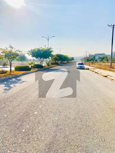 10 Marla Plot For Sale Block Q, Gulberg Residencia Islamabad
