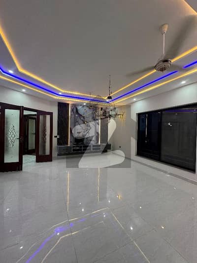 1 KANAL Brand New House For Rent