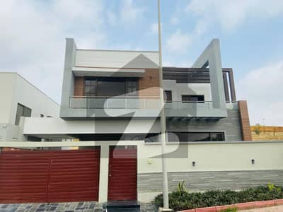 Precinct 4, 500sq yds Brand New Designer Villa for Sale | Most Prime Location | Best For Living