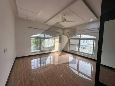 Multi Garden B-17 New 10 Marla Full House Available For Rent