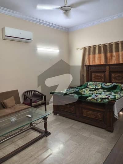INDEPENDENT BUNGALOW AVAILABLE FOR SALE IN PECHS BLOCK 2