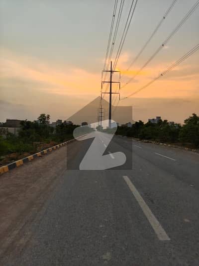 PLOT IN PIR AHMED ZAMAN TOWN BLOCK-2 Commercial