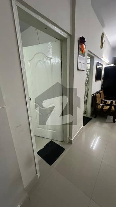 Ready To sale A Flat 1400 Square Feet In Gulshan-e-Iqbal - Block 13-D2 Karachi