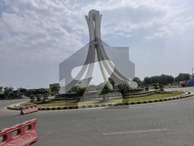 10 Marla Plot For Sale Phase 1 Oversease Block prime location sui gas and wapda