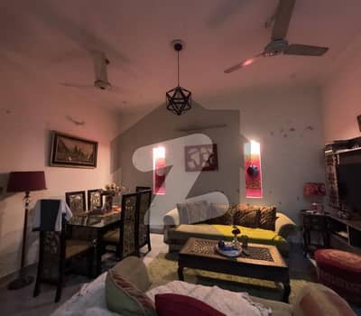 7 Marla Upper Portion Available In Sunny Park Society Near UCP University And Shoukat Khanam