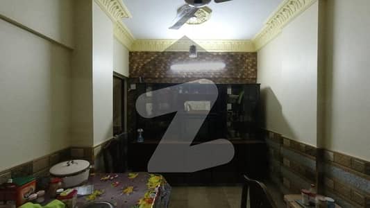1100 Square Feet Flat Is Available For sale In Gulshan-e-Iqbal - Block 10-A