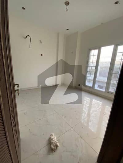 Portion For Rent In Dhoraji