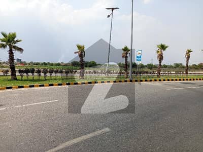Prime Location 5 Marla Residential Plot In LDA City