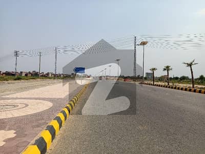 Spacious Prime Location 1 Kanal Residential Plot Available For sale In LDA City