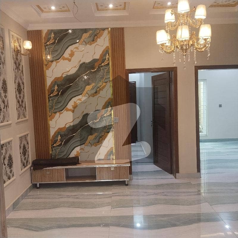 5 MARLA HOUSE AVAILABLE FOR RENT 5 MARLA HOUSE AVAILABLE FOR RENT