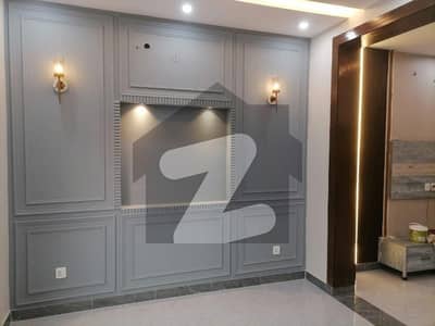 Flat Spread Over 770 Square Feet In Bahria Nasheman Available