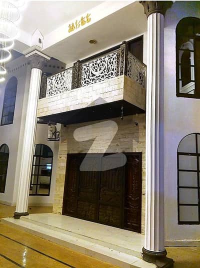 Beautiful 1000 Sqyd Banglow Available For Prime Location Of Gulshan e Iqbal Block 4