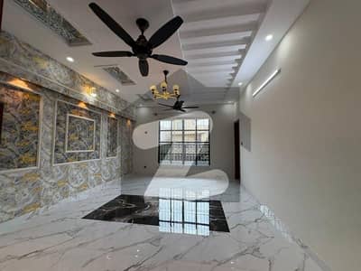 12 Marla New Portion For Rent