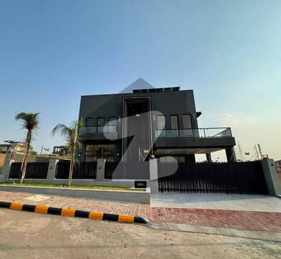 Your Dream 1 Kanal House Is Available In Bahria Town Phase 8 - Block P