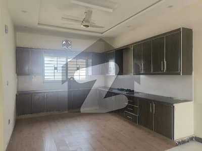 1 Kanal Like New Portion Available For Rent In Valancia Housing Society Lahore