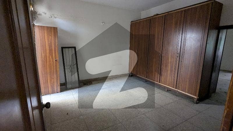 10 Marla House For Rent in Canal View 10 Marla House For Rent in Canal View