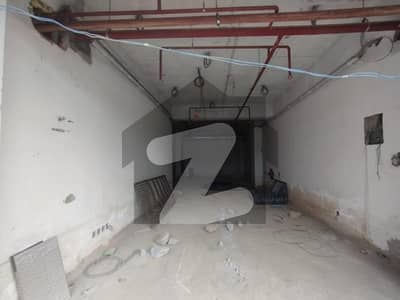 نیو بلیو ایریا اسلام آباد میں 9 مرلہ Studio دفتر 26.0 کروڑ میں برائے فروخت۔