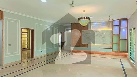 Fully Renovated Luxury Ground Floor Apartment Available for Sale