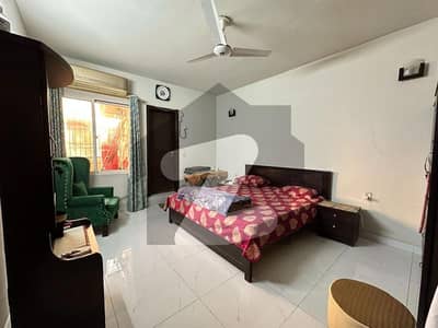 300 Square Yards 3 Bed Ground Floor With Parking