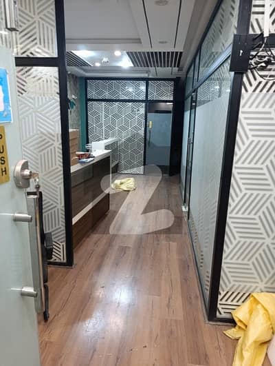 OFFICE AVAILABLE FOR SALE 600 YARDS IN SASI ARCADE
