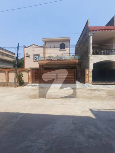 1 kanal lower Portion with sepret gate available in aitchison society