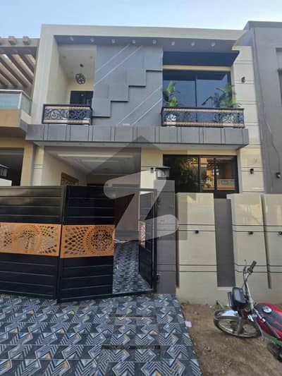 5 Marla Brand New House For Rent In Lake City - Sector M-7 Raiwind Road Lahore