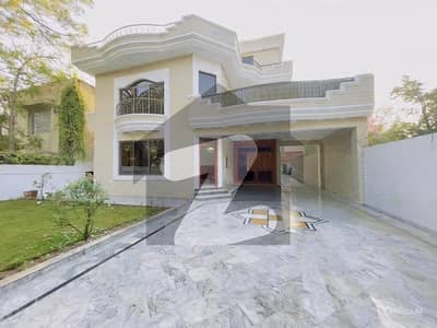 Liveable House For Sale On Prime Location In F-6