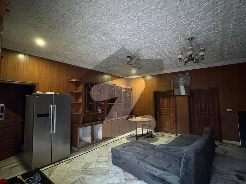 40 Marla House Available For Rent 40 Marla House Available For Rent