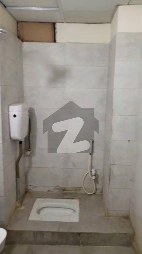 Beautiful flat reasonable price Beautiful flat reasonable price