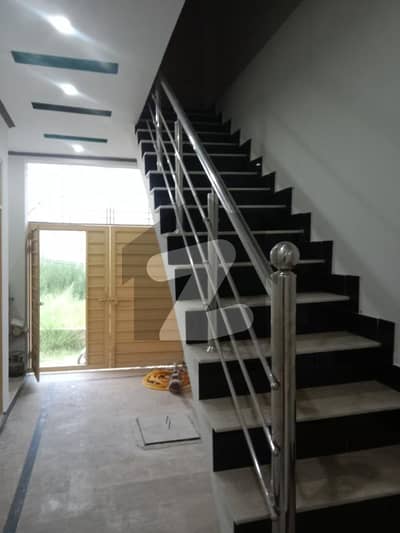 03326902094whtp no brand new house for sale
