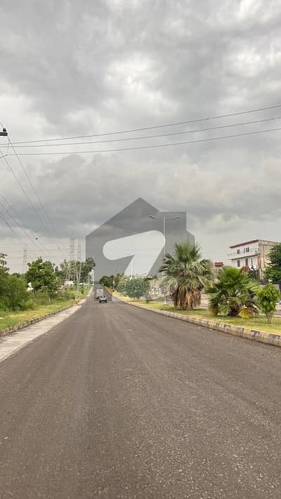 D-17/1 Extension 8 Marla Plot Available For Sale