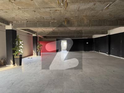 1 Kanal Commercial Hall For Rent Near To Canal And Emporium Mall
