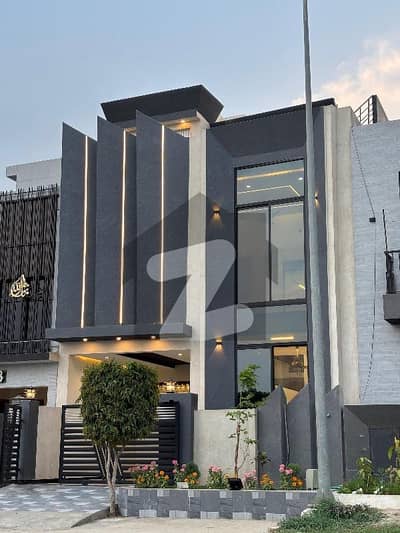 Ultra Modern Brand New House Ultra Modern Brand New House