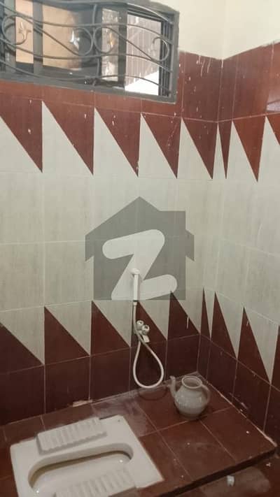 5 Marla VIP Lower Portion For Rent In Johar Town Block R2 Near Shaukat Khanum