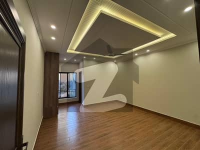 10 Marla Brand New House For Rent In Banigala