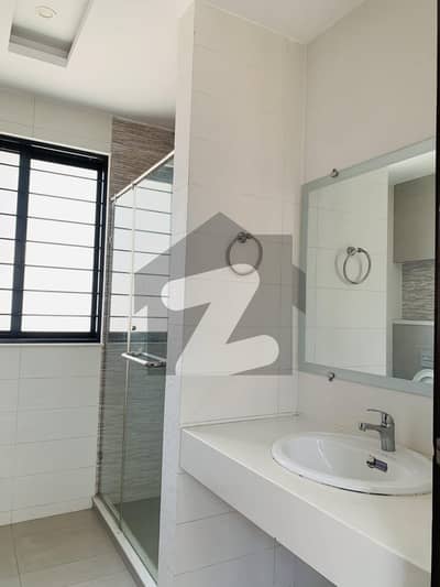 Fair-Priced 1 Kanal Upper Portion Available In DHA Phase 3 - Block Z