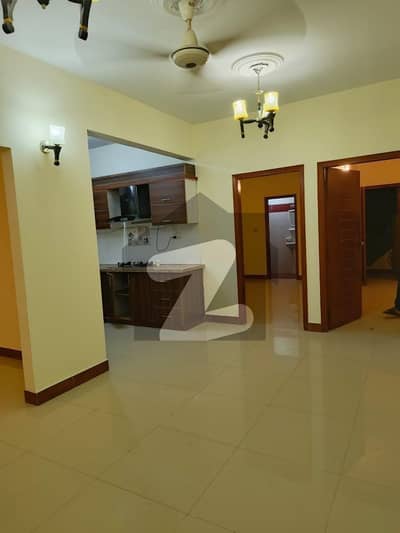 3 Bed Dd 2nd Floor With Lift Flat For Rent