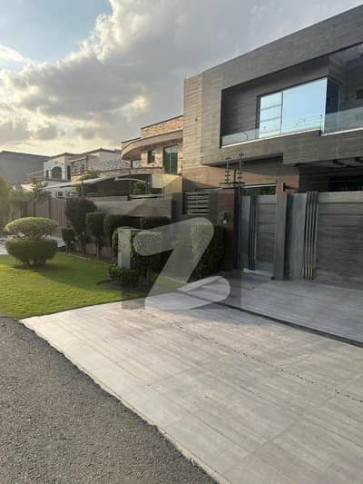 Full Basement 1 Kanal Modern Design House For Rent In DHA Phase 5 Lahore.