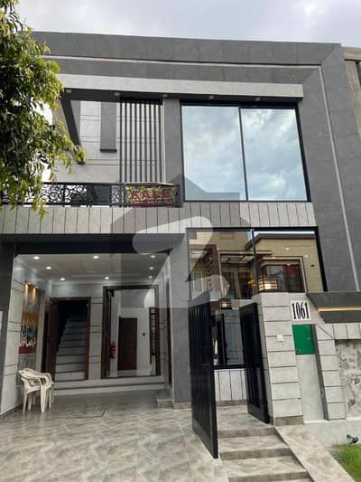 Brand New 5 Marla House For Sale in Bahria Orchard Low Cost C Block Raiwind Lahore Brand New 5 Marla House For Sale in Bahria Orchard Low Cost C Block Raiwind Lahore