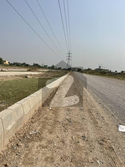 25x50 plot for sale level sun face CDA sector I-12/4