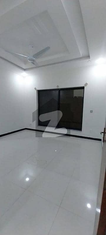 G-16/3 GROUND PORTION AVAILABLE