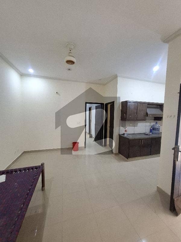 5 Marla Flat For Rent 5 Marla Flat For Rent