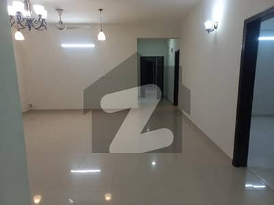 10 Marla 3 Bed Apartment Available For Rent In Askari 11