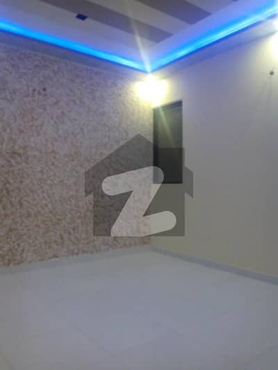 240yrds New 3rd Floor Portion WIth Roof For Sale In Gulshan Block 1