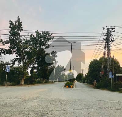 1 Kanal Plot Available For Sale In Regi Model Town(RMT) Zone 1