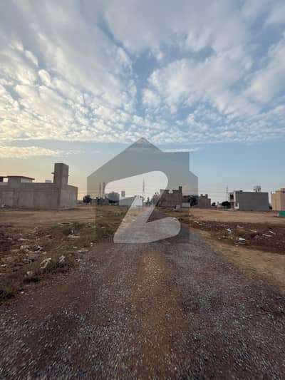 Leased 240 sq. yd plot , Block 4 Saadi Garden