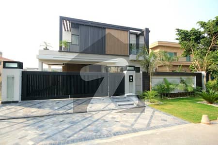 1 Kanal Designer House with Modern Features
