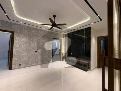 BEAUTIFUL HOUSE FOR SALE AVAILABLE WITH GAS BEAUTIFUL HOUSE FOR SALE AVAILABLE WITH GAS