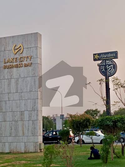 5 Marla Commercial Grounf floor+ mezzanine Ideal Location Available For Rent In Business Bay Lake City