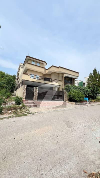Kanal House For Sale